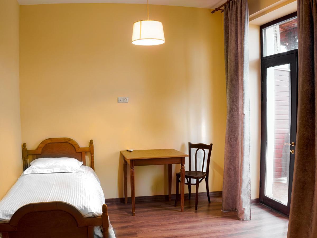 Old Armenia Hotel Jerevan Eksteriør billede